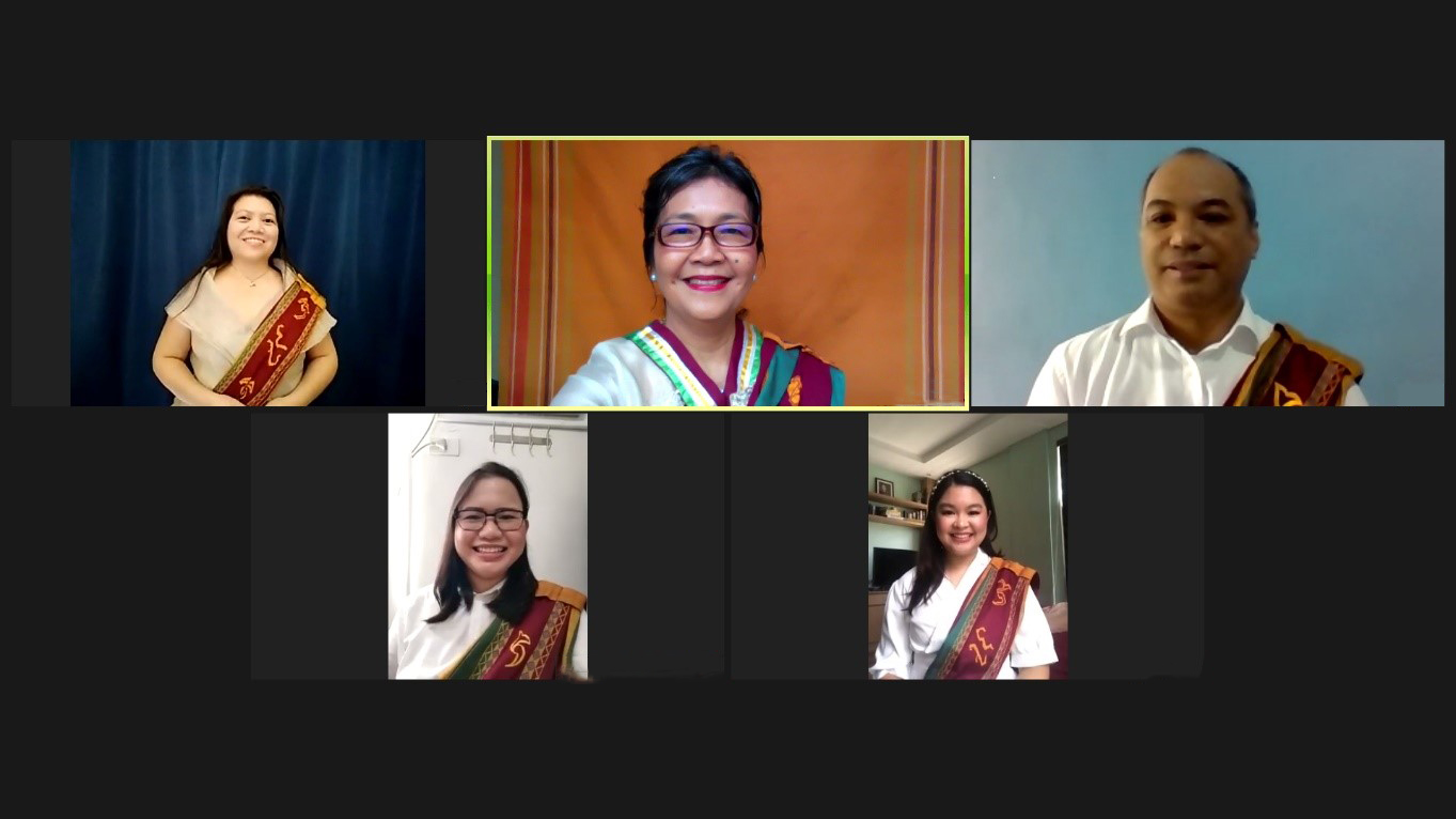 Zoom photoshoot with graduates and Dr. Grace T. Cruz