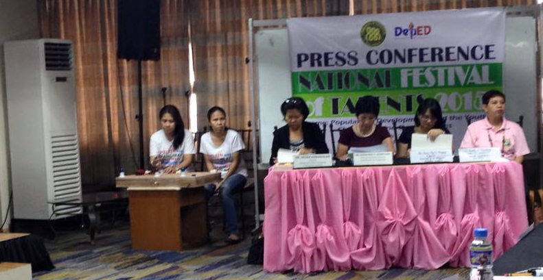 Assoc. Prof. Maria Midea Kabamalan (extreme left) and Assoc. Prof. Maria Paz Marquez (third from left) sitting as judges in the 2015 NFOT in Makati City